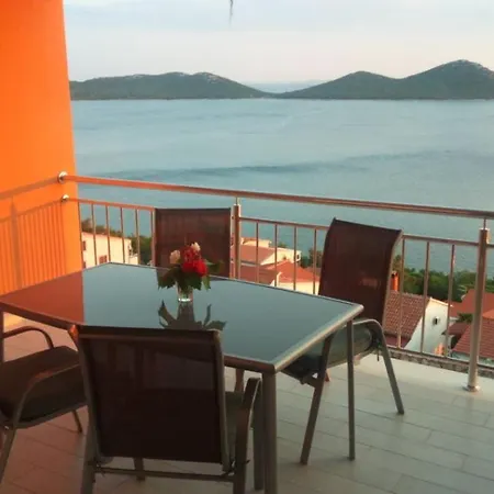 La Apartment