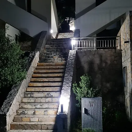 La Apartmán *